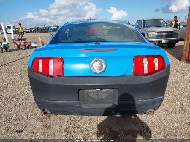 46174279 :رقم المزاد ، 1ZVBP8AM4C5232741 vin ، 2012 Ford Mustang V6 Premium مزاد بيع
