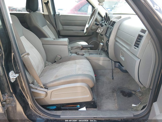 2008 Dodge Nitro Sxt მანქანა იყიდება აუქციონზე, vin: 1D8GT28K18W141984, აუქციონის ნომერი: 46174291