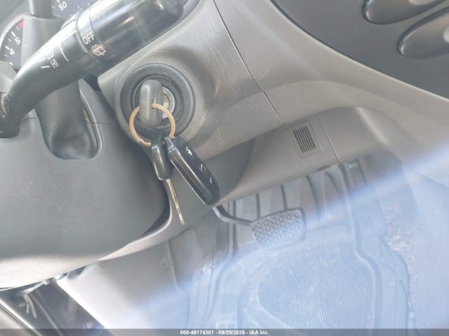 Продажа на аукционе авто 2005 Toyota Sequoia Sr5 V8, vin: 5TDBT44A35S238648, номер лота: 46174301