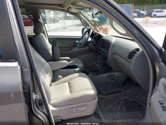Продажа на аукционе авто 2005 Toyota Sequoia Sr5 V8, vin: 5TDBT44A35S238648, номер лота: 46174301