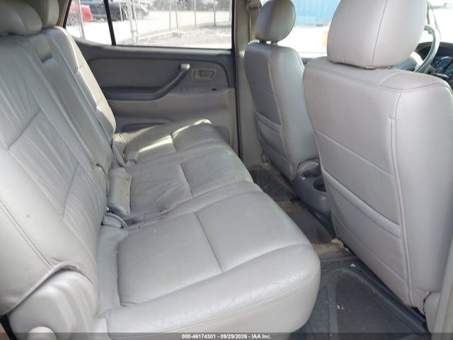 Продажа на аукционе авто 2005 Toyota Sequoia Sr5 V8, vin: 5TDBT44A35S238648, номер лота: 46174301