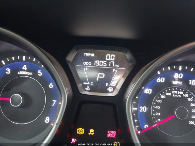 2013 Hyundai Elantra Limited მანქანა იყიდება აუქციონზე, vin: 5NPDH4AE3DH157719, აუქციონის ნომერი: 46174328