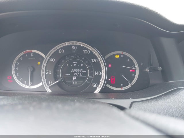 46174331 :رقم المزاد ، 1HGCR2F31EA228012 vin ، 2014 Honda Accord Lx مزاد بيع