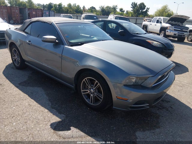 2013 Ford Mustang V6 Premium მანქანა იყიდება აუქციონზე, vin: 1ZVBP8EM7D5229425, აუქციონის ნომერი: 46174339