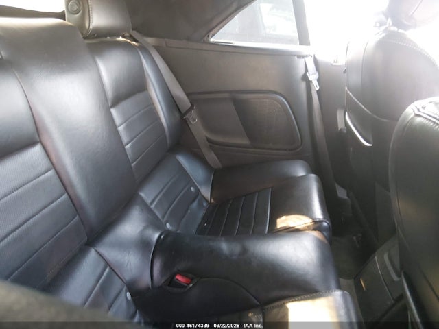 2013 Ford Mustang V6 Premium მანქანა იყიდება აუქციონზე, vin: 1ZVBP8EM7D5229425, აუქციონის ნომერი: 46174339