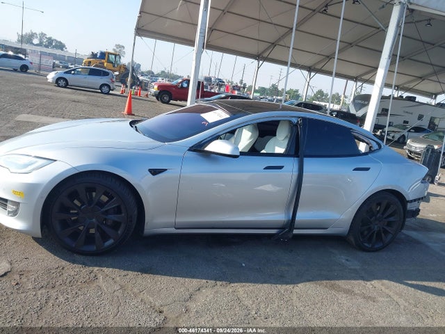 Tesla Model S 100d/75d/p100d 2018 5YJSA1E27JF246522 Image 14