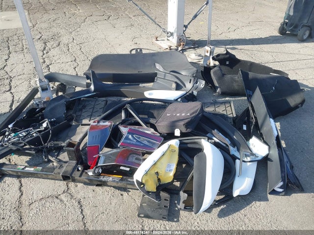 Tesla Model S 100d/75d/p100d 2018 5YJSA1E27JF246522 Image 11