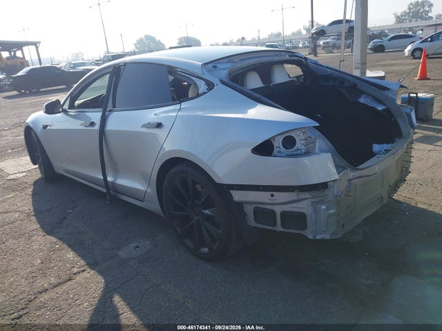 Tesla Model S 100d/75d/p100d 2018 5YJSA1E27JF246522 Image 3