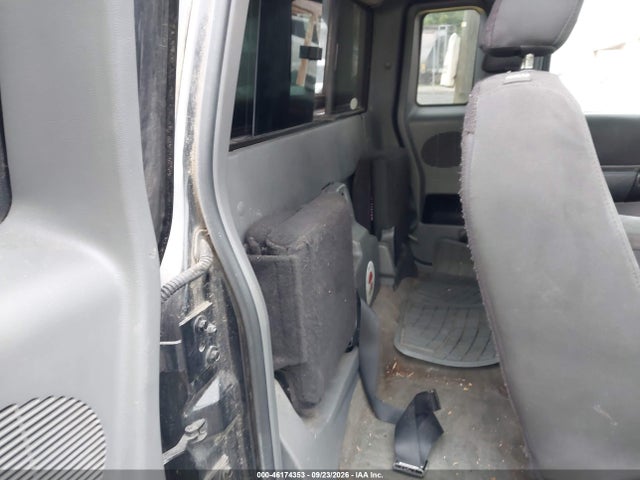 2011 Ford Ranger Xlt მანქანა იყიდება აუქციონზე, vin: 1FTLR4FE7BPA41863, აუქციონის ნომერი: 46174353