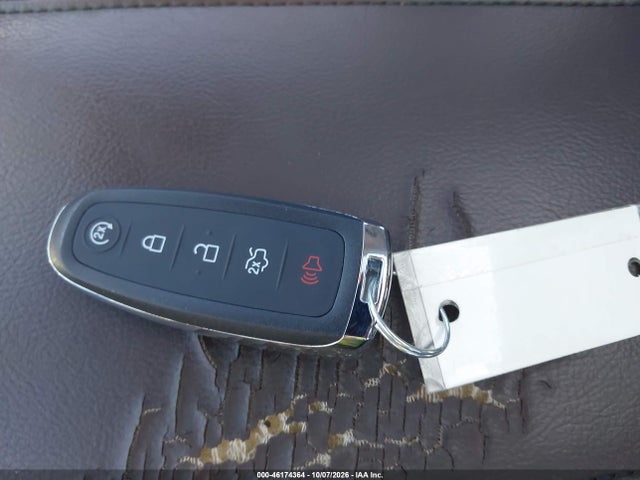 46174364 :رقم المزاد ، 2FMDK3KC8BBA25231 vin ، 2011 Ford Edge Limited مزاد بيع