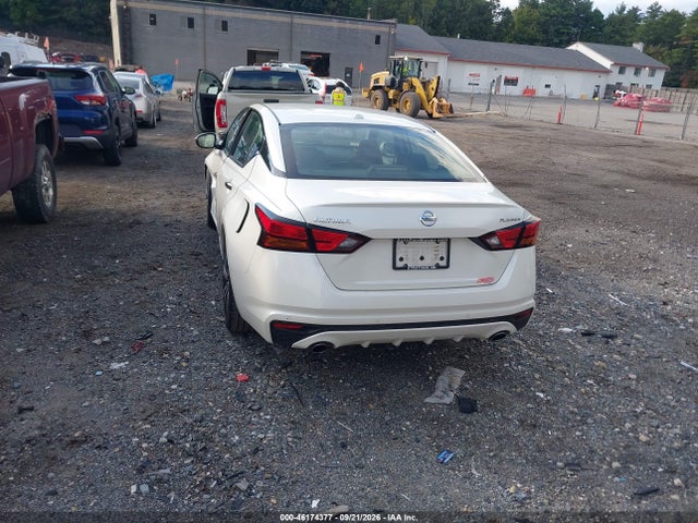Продажа на аукционе авто 2019 Nissan Altima 2.5 Platinum, vin: 1N4BL4FV7KC113865, номер лота: 46174377
