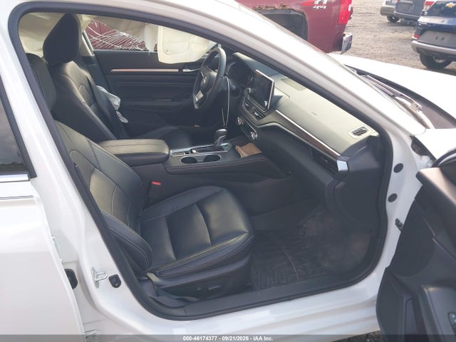 Продажа на аукционе авто 2019 Nissan Altima 2.5 Platinum, vin: 1N4BL4FV7KC113865, номер лота: 46174377