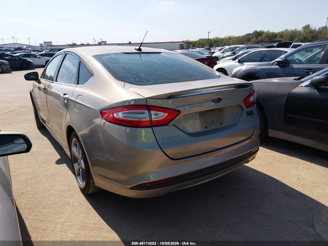 3FA6P0H77FR182107 Ford FUSION SE