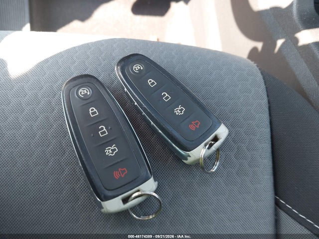 46174389 :رقم المزاد ، 1FMCU9GD2KUA38867 vin ، 2019 Ford Escape Se مزاد بيع