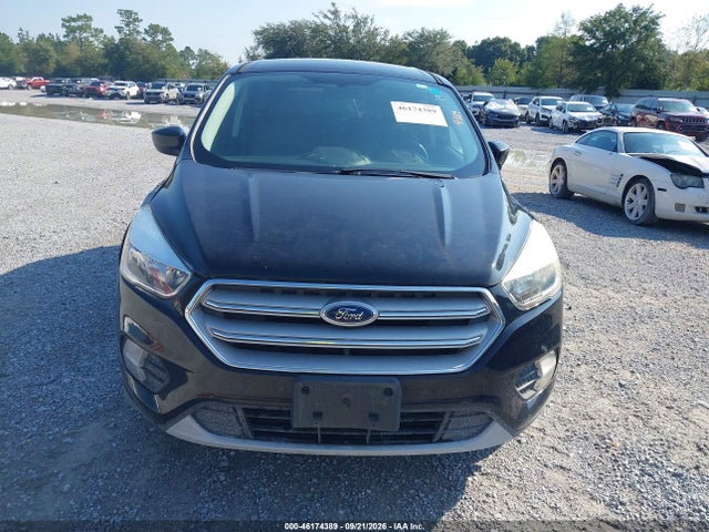 46174389 :رقم المزاد ، 1FMCU9GD2KUA38867 vin ، 2019 Ford Escape Se مزاد بيع