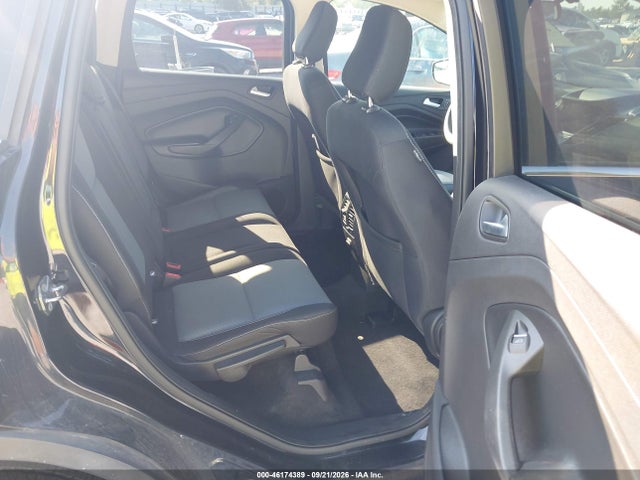 46174389 :رقم المزاد ، 1FMCU9GD2KUA38867 vin ، 2019 Ford Escape Se مزاد بيع