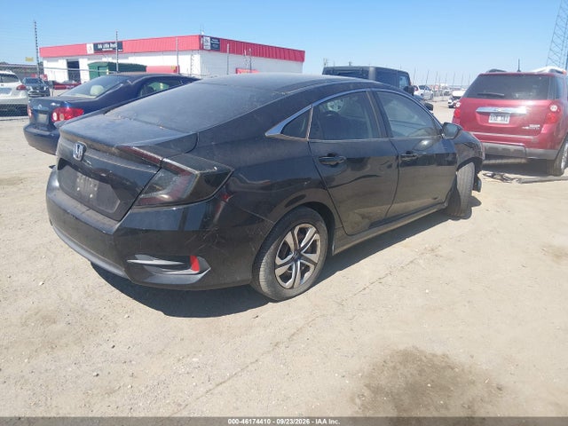 Продаж на аукціоні авто 2018 Honda Civic Lx, vin: 2HGFC2F53JH581993, номер лоту: 46174410