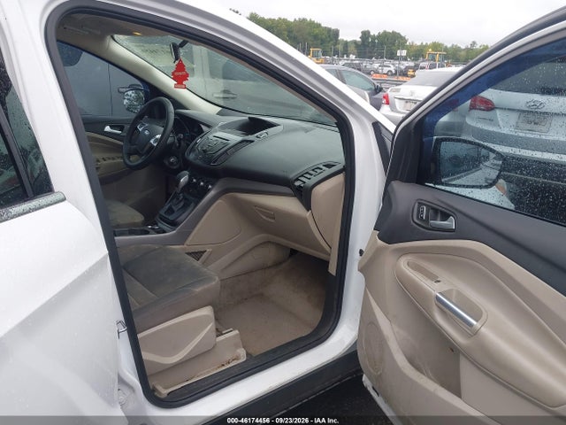 Продаж на аукціоні авто 2016 Ford Escape Se, vin: 1FMCU0G91GUA99691, номер лоту: 46174456