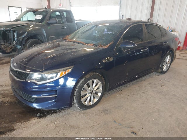 2017 Kia Optima Lx მანქანა იყიდება აუქციონზე, vin: 5XXGT4L30HG163065, აუქციონის ნომერი: 46174479