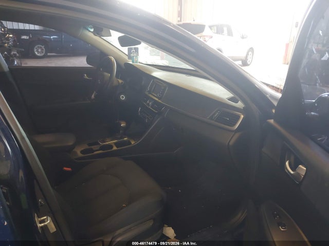 2017 Kia Optima Lx მანქანა იყიდება აუქციონზე, vin: 5XXGT4L30HG163065, აუქციონის ნომერი: 46174479