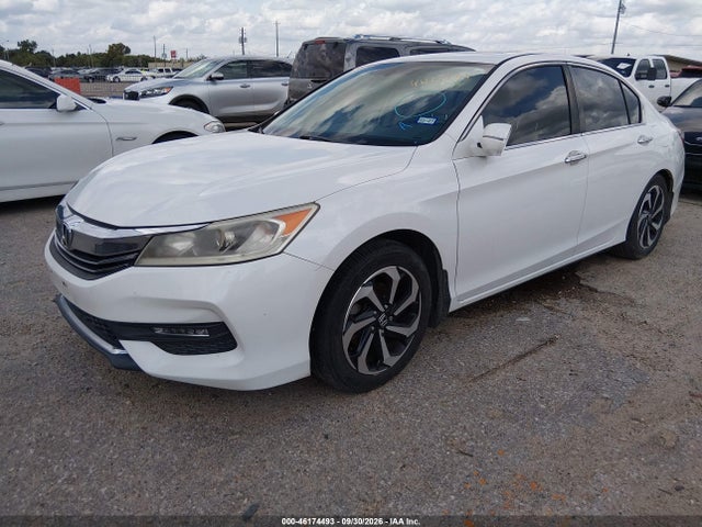 46174493 :رقم المزاد ، 1HGCR2F85HA305237 vin ، 2017 Honda Accord Ex-l مزاد بيع
