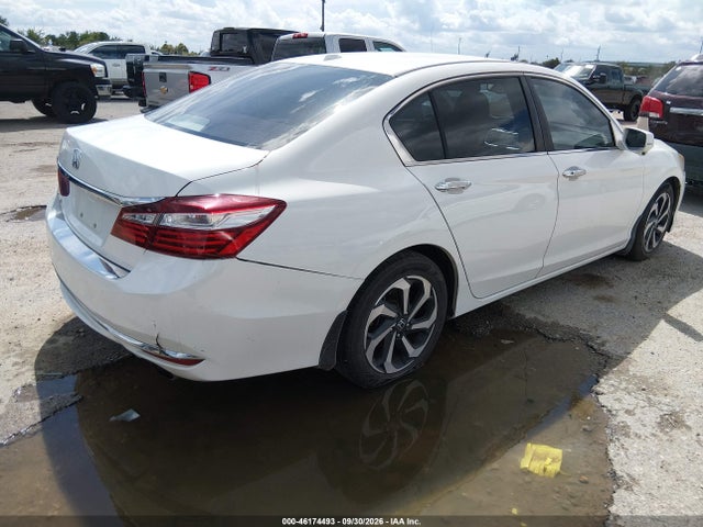 46174493 :رقم المزاد ، 1HGCR2F85HA305237 vin ، 2017 Honda Accord Ex-l مزاد بيع