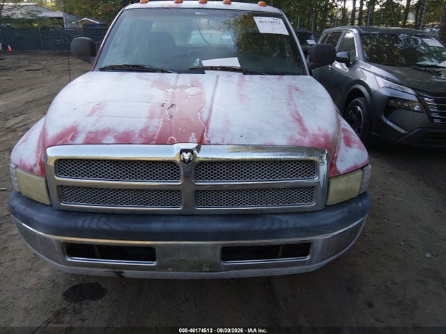 46174513 :رقم المزاد ، 3B7KC23621G225626 vin ، 2001 Dodge Ram 2500 St مزاد بيع