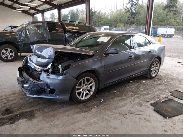 Chevrolet MALIBU 1LT 2015 1G11C5SL1FF331474 Image 2