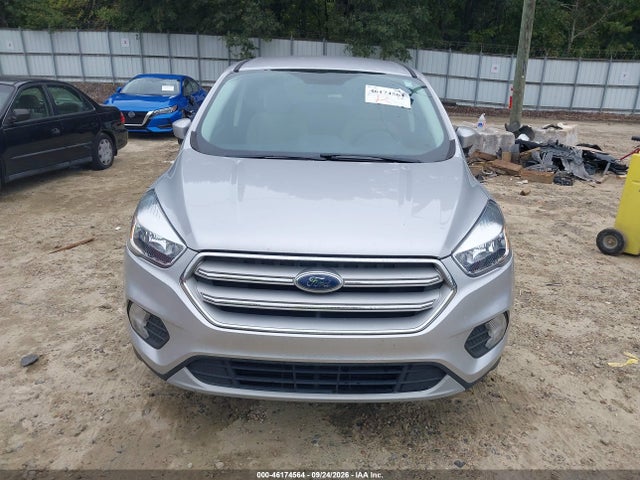 2019 Ford Escape Se მანქანა იყიდება აუქციონზე, vin: 1FMCU0GD5KUA25722, აუქციონის ნომერი: 46174564