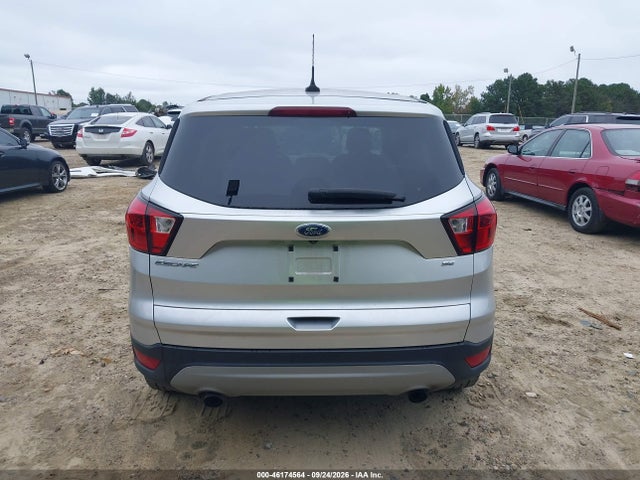 2019 Ford Escape Se მანქანა იყიდება აუქციონზე, vin: 1FMCU0GD5KUA25722, აუქციონის ნომერი: 46174564