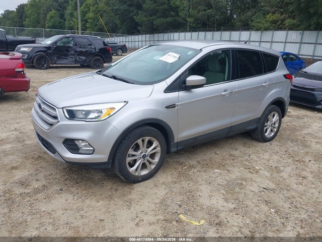 2019 Ford Escape Se მანქანა იყიდება აუქციონზე, vin: 1FMCU0GD5KUA25722, აუქციონის ნომერი: 46174564