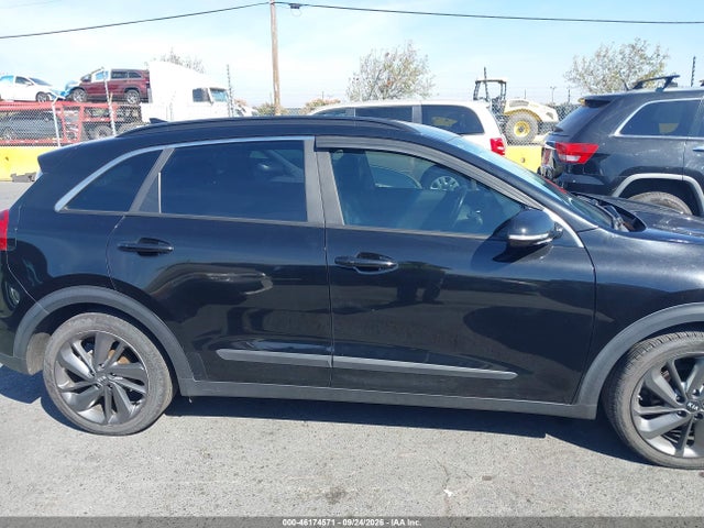 46174571 :رقم المزاد ، KNDCC3LC6H5063310 vin ، 2017 Kia Niro Ex مزاد بيع