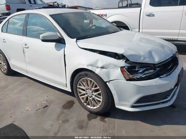 2018 Volkswagen Jetta 1.4t S მანქანა იყიდება აუქციონზე, vin: 3VW2B7AJ3JM215984, აუქციონის ნომერი: 46174583