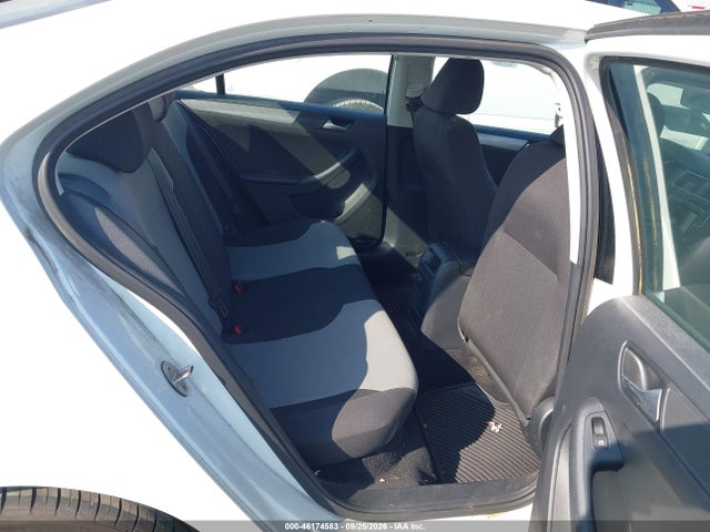 2018 Volkswagen Jetta 1.4t S მანქანა იყიდება აუქციონზე, vin: 3VW2B7AJ3JM215984, აუქციონის ნომერი: 46174583