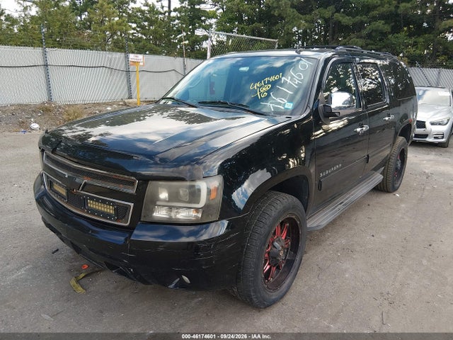 46174601 :رقم المزاد ، 1GNUKJE31AR235063 vin ، 2010 Chevrolet Suburban 1500 Lt1 مزاد بيع