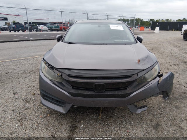 46174611 :رقم المزاد ، 2HGFC2F71HH524963 vin ، 2017 Honda Civic Ex مزاد بيع
