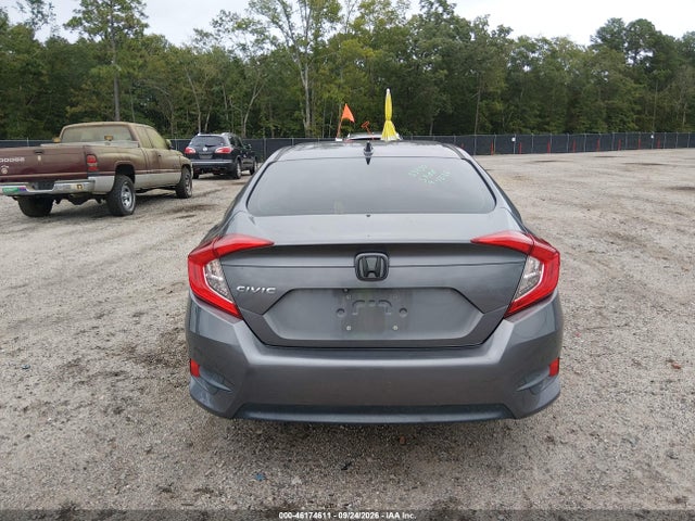 46174611 :رقم المزاد ، 2HGFC2F71HH524963 vin ، 2017 Honda Civic Ex مزاد بيع