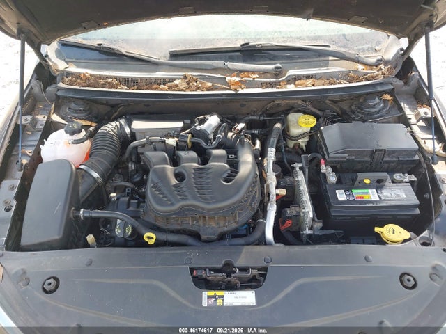 46174617 :رقم المزاد ، 1C3CCCCG4FN517042 vin ، 2015 Chrysler 200 C مزاد بيع