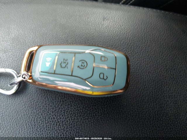 46174619 :رقم المزاد ، 1FM5K8F84GGA27453 vin ، 2016 Ford Explorer Limited مزاد بيع