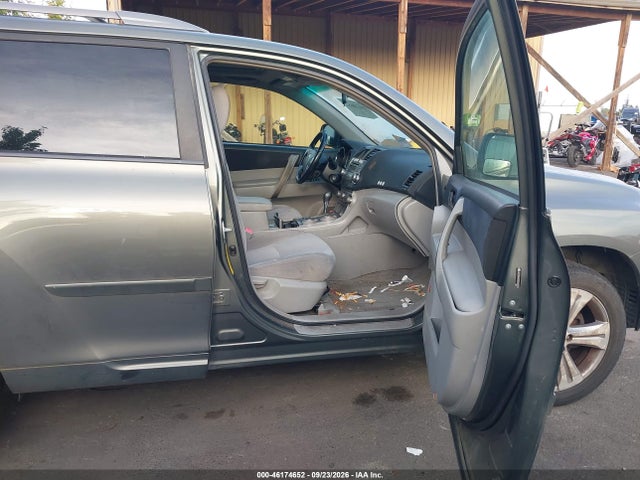 2008 Toyota Highlander Sport მანქანა იყიდება აუქციონზე, vin: JTEDS43A282060090, აუქციონის ნომერი: 46174652