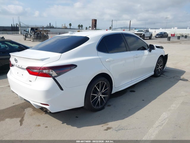 4T1G11AK5NU625376 Toyota CAMRY SE