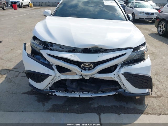 4T1G11AK5NU625376 Toyota CAMRY SE