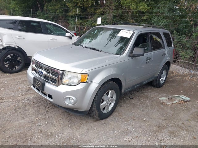 46174676 :رقم المزاد ، 1FMCU9D77AKB10493 vin ، 2010 Ford Escape Xlt مزاد بيع