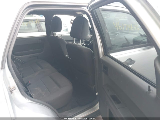 46174676 :رقم المزاد ، 1FMCU9D77AKB10493 vin ، 2010 Ford Escape Xlt مزاد بيع