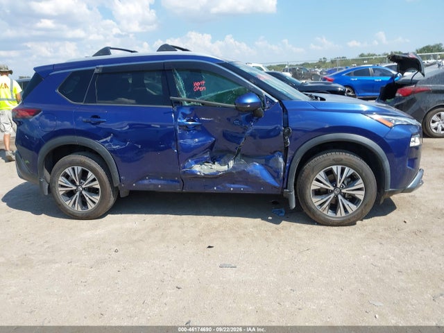 46174690 :رقم المزاد ، 5N1AT3BA6MC721958 vin ، 2021 Nissan Rogue Sv Fwd مزاد بيع