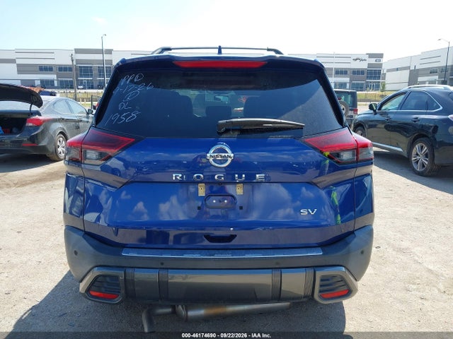 46174690 :رقم المزاد ، 5N1AT3BA6MC721958 vin ، 2021 Nissan Rogue Sv Fwd مزاد بيع