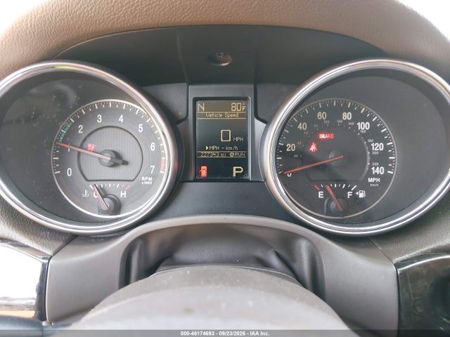 46174693 :رقم المزاد ، 1J4RS4GG5BC521240 vin ، 2011 Jeep Grand Cherokee Laredo مزاد بيع