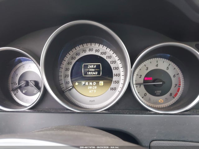2012 Mercedes-benz C 300 Sport 4matic მანქანა იყიდება აუქციონზე, vin: WDDGF8BB4CR230415, აუქციონის ნომერი: 46174706