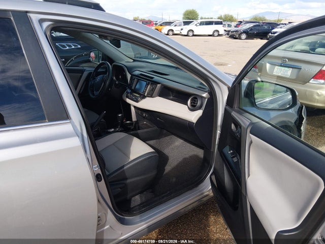 2T3YFREV1GW276431 Toyota Rav4 Limited