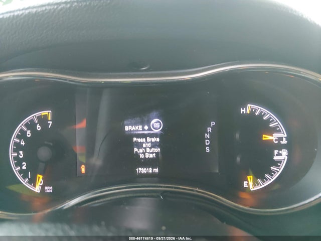 Продаж на аукціоні авто 2015 Jeep Grand Cherokee Laredo, vin: 1C4RJFAGXFC942745, номер лоту: 46174819